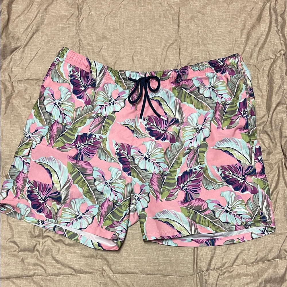 NWOT Tommy Bahama Floral Hawaiian Print Swimming Trunks Lined XXL